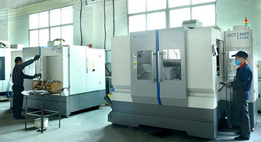 Melamin Kalıpları için CNC Makinesi