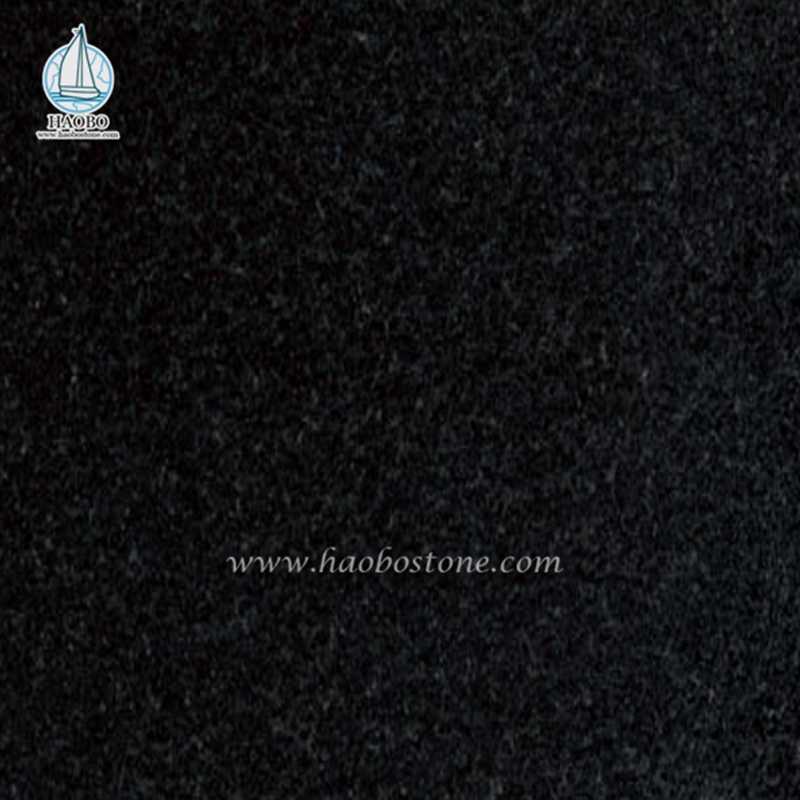 Hint Siyah Granit Cenaze Anıtı
